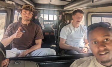 3 day Serengeti calving and ngorongoro crater