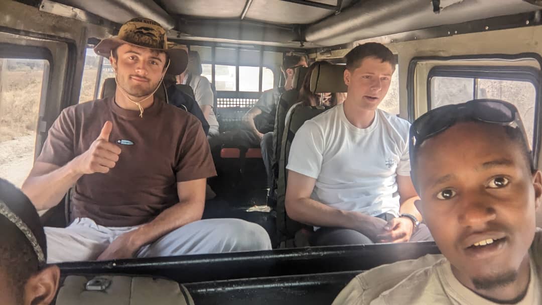 3 day Serengeti calving and ngorongoro crater