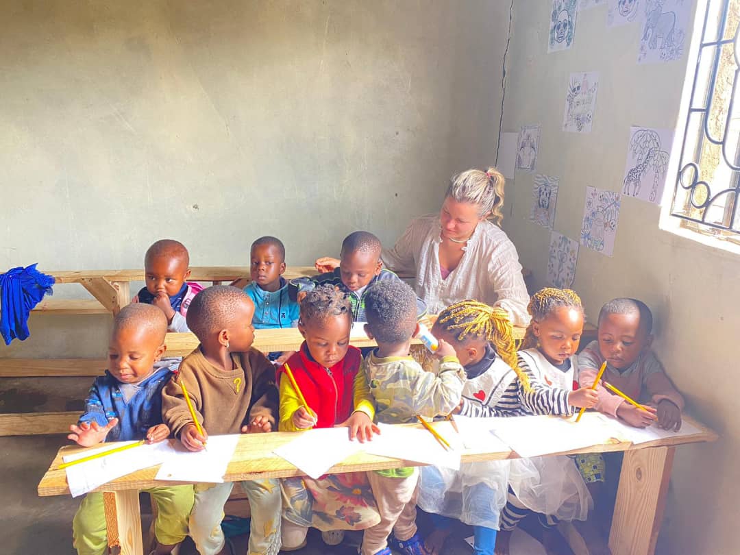 Volunteer in Tanzania Schools, Hospitals & Community Projects
